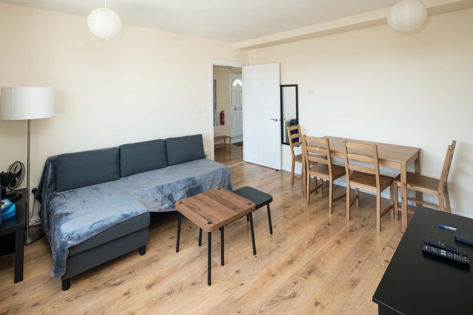 2Bd London Flat - City Buzz & Parkside Serenity Daire Dış mekan fotoğraf